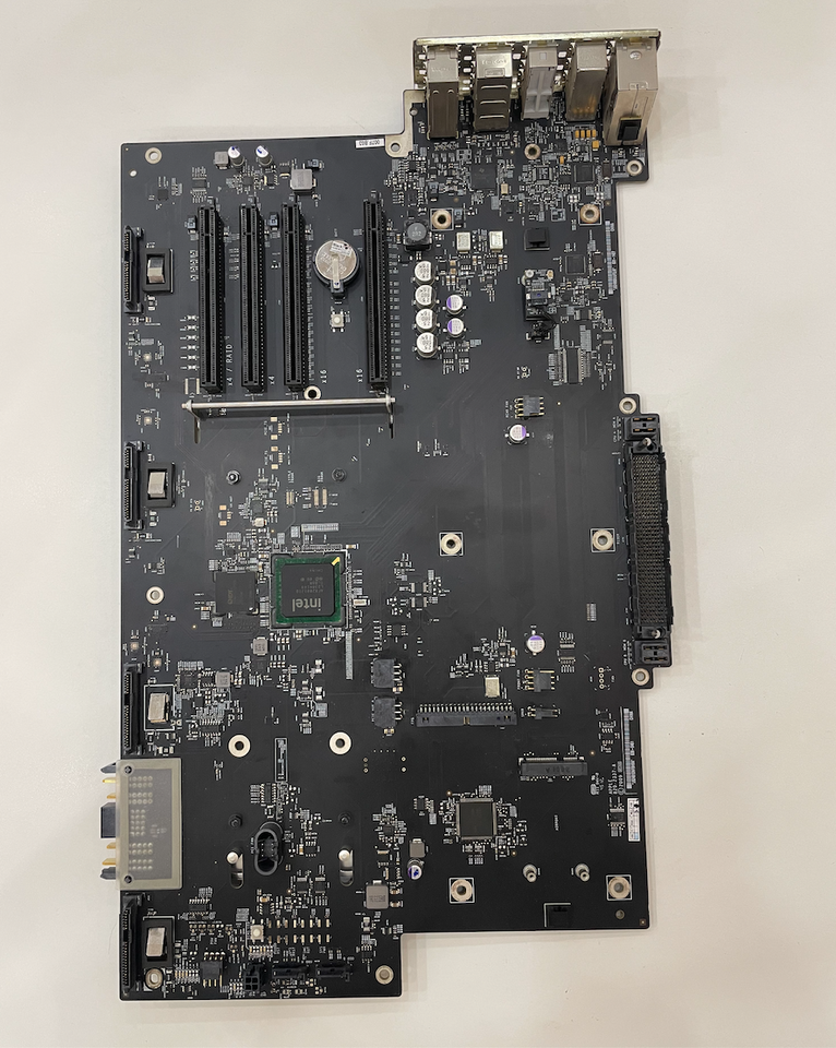 LOGIC BOARD ( Placa Mãe ) Mac Pro (2010, 2011 E 2012)